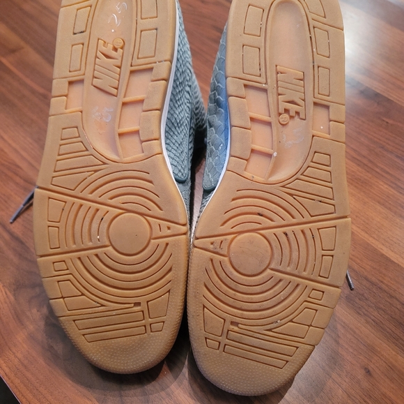 Nike Air Python PRM green - Picture 4 of 5